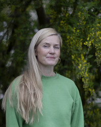 Portrait photo of Runa