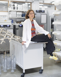 Image of Shayla, sitting in the laboratory 