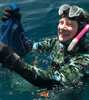 Catching sea snakes