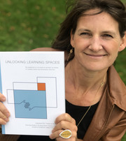 Bodil Bøjer showing her thesis