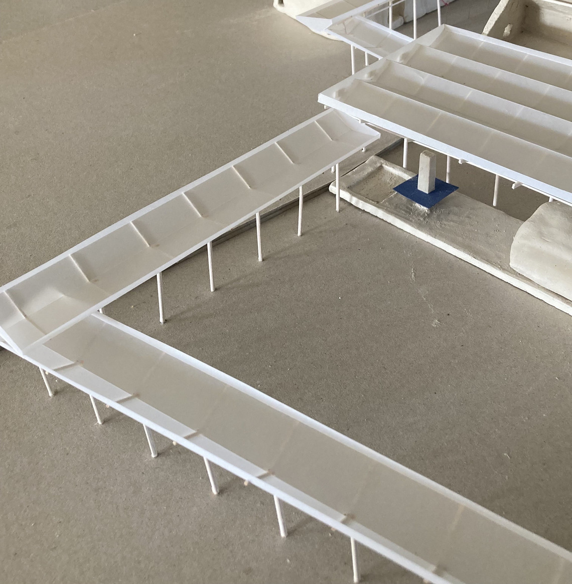 1:100 process clay model