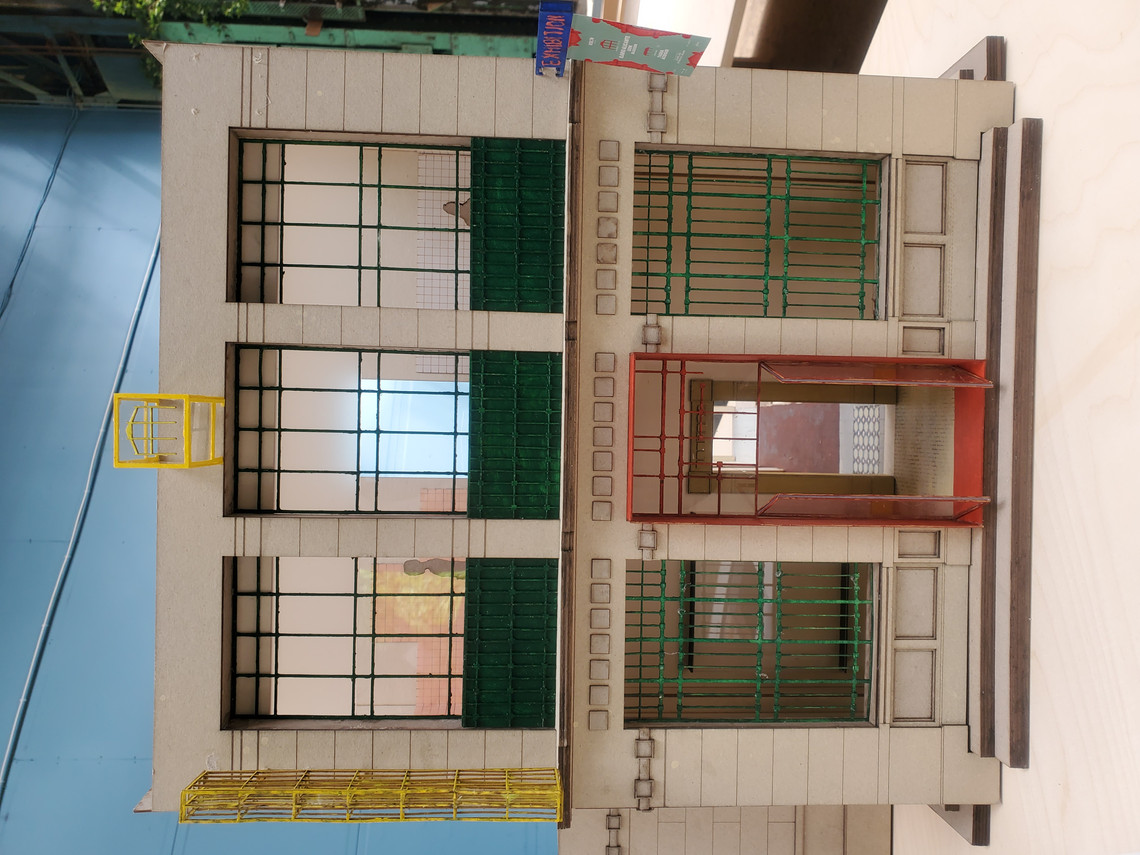Section Model 1:20