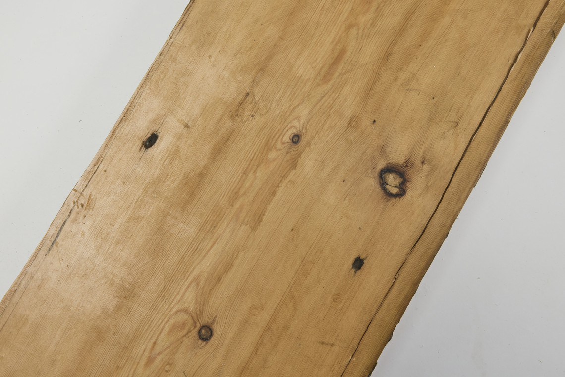 Floor plank