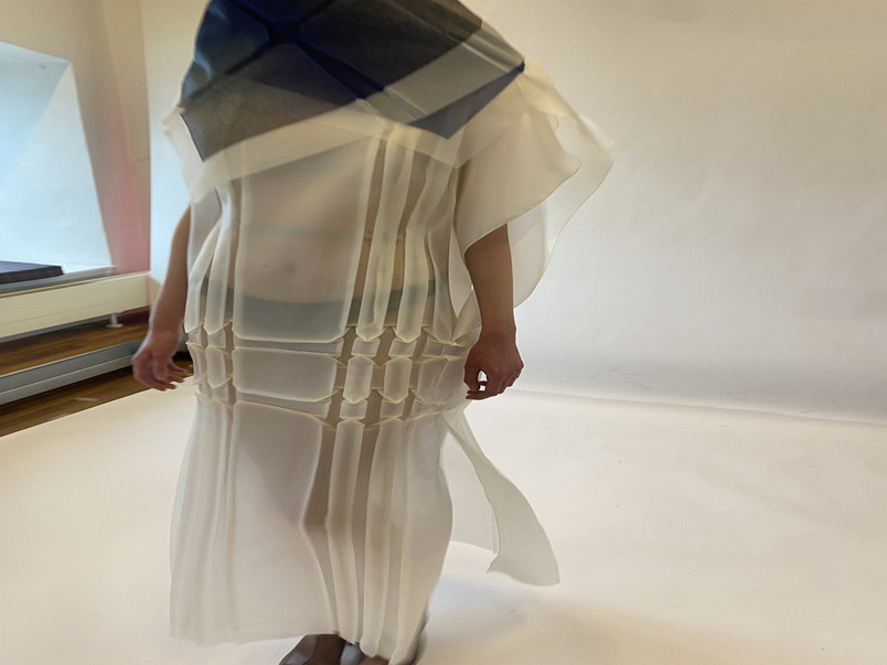 Look 1