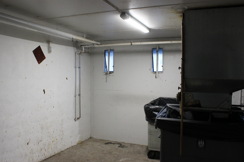 Room 1