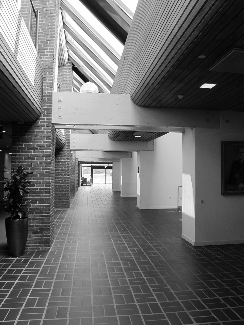 skylight on corridor 