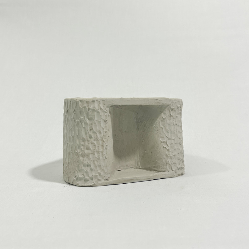 CERAMIC MODEL