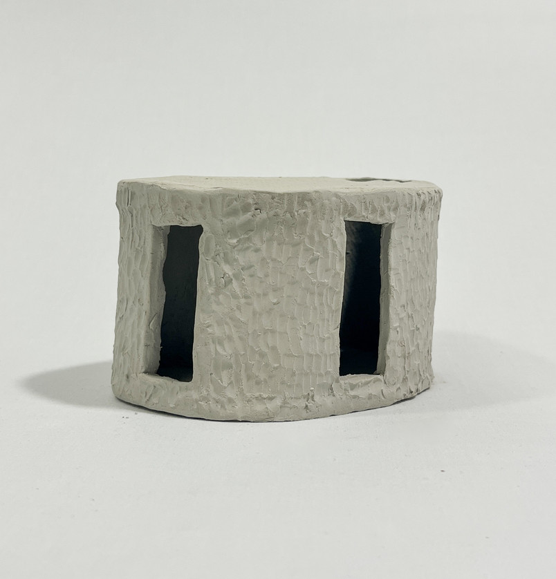 CERAMIC MODEL