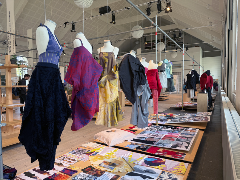 Afgang 2025: vue over designernes udstilling