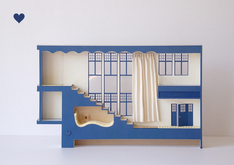 Tactile visualization (narrow model made for touch) of the new double-height entrance hall with assembly staircase.