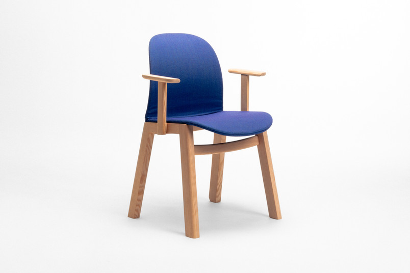 KA1 Wooden Base w/ Armrest