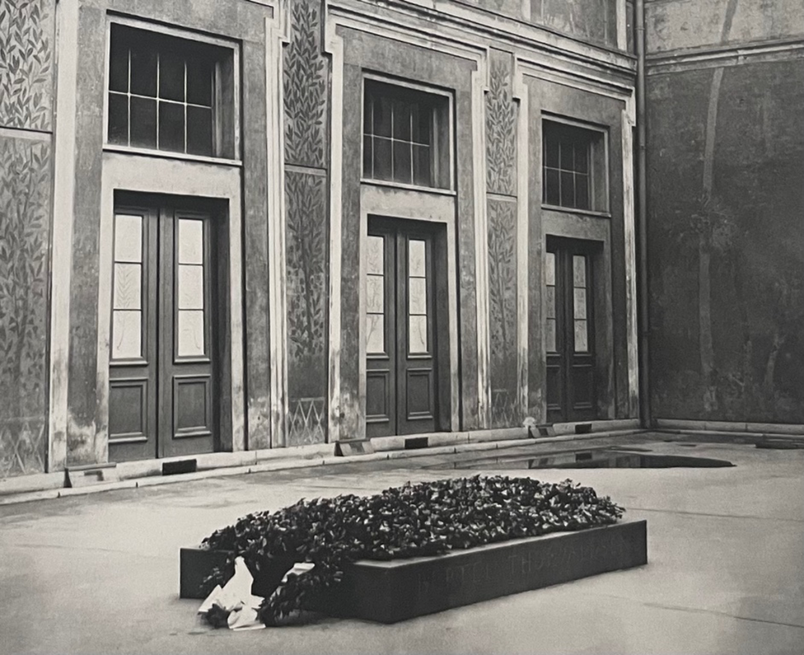 THORVALDSENS GRAVE 