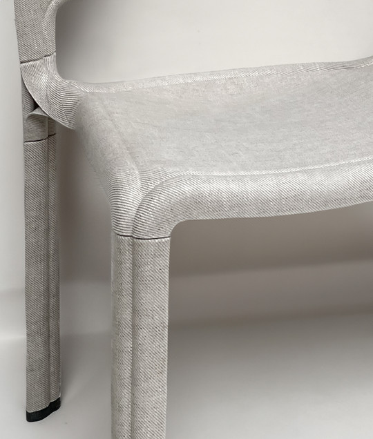 Beige stol detalje