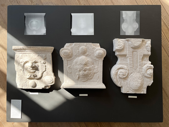 Plaster casts of sandstone figures