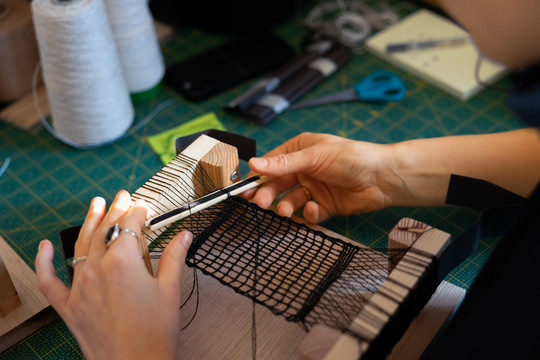Weaving hands
