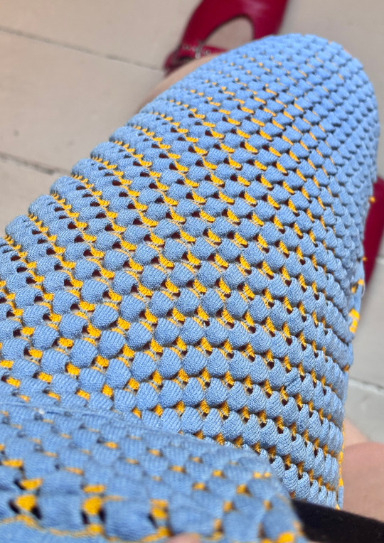 Digital knit, bubbles