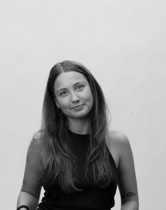 Photo of Julie Dines