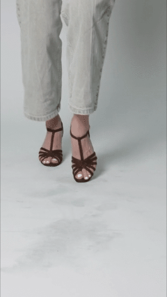 Dancing feet
