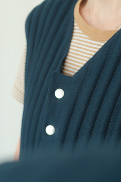 Vest02.front