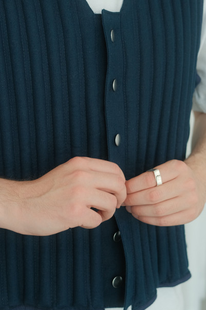 Vest02.buttons