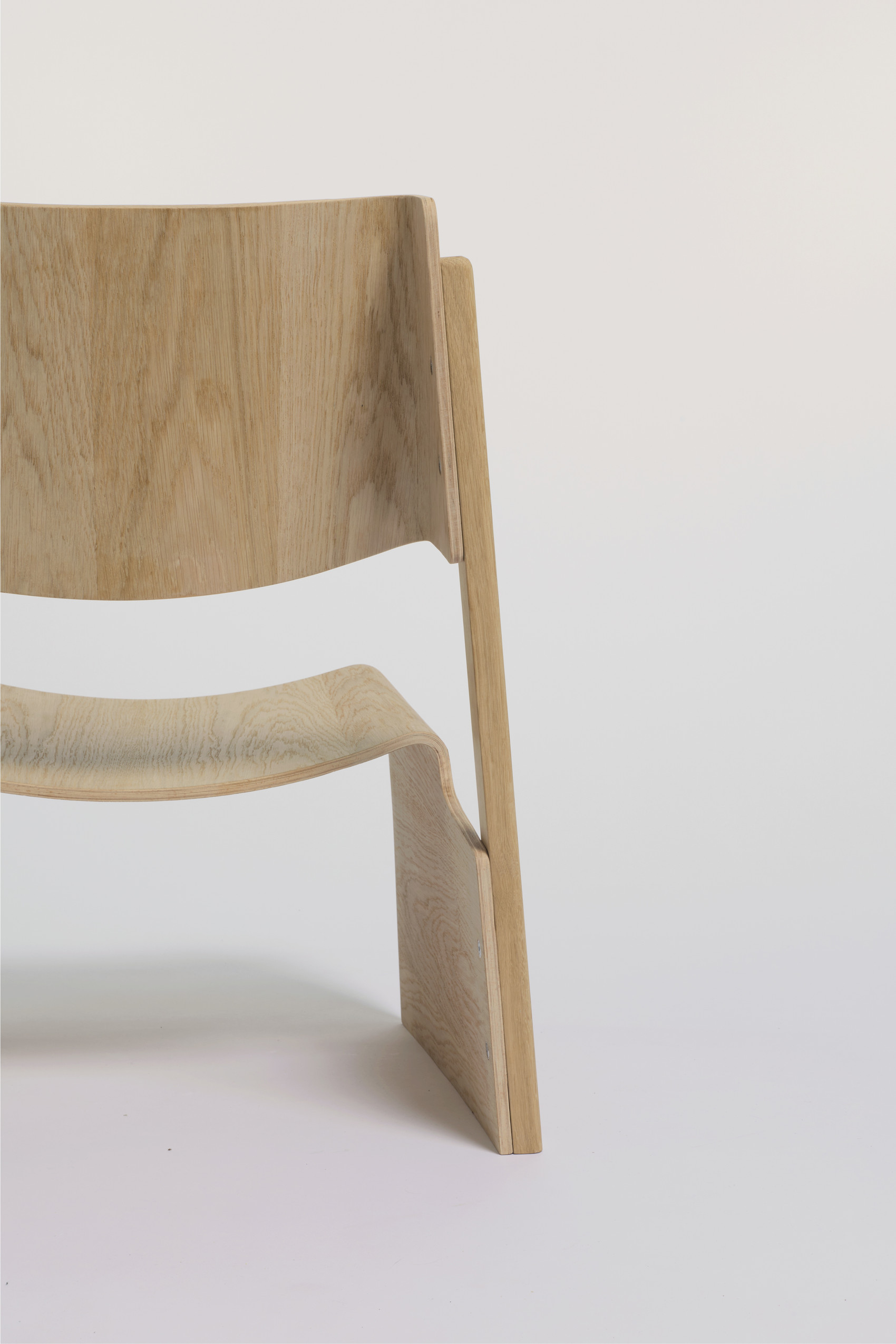 Shell chair